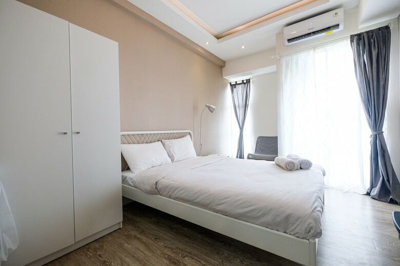 Modern Studio Akasa Pure Living Bsd Apartment