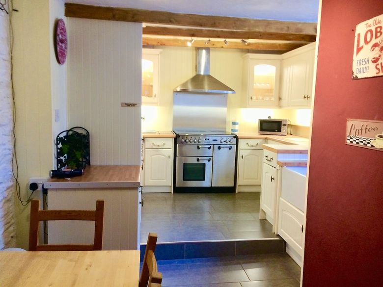 Stones Throw Cottage