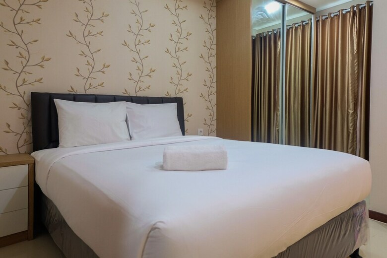 Spacious 2br Condominium Seaview Apartment