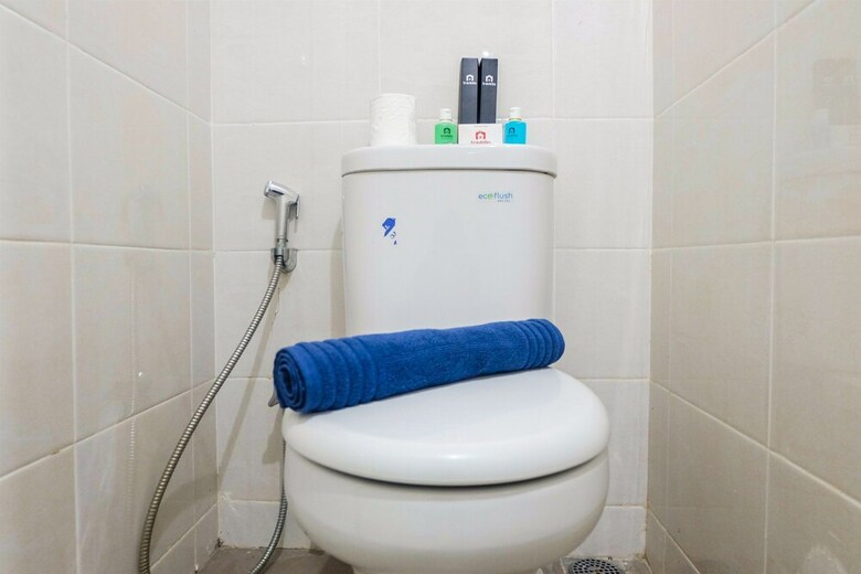 Spacious 2br Condominium Seaview Apartment