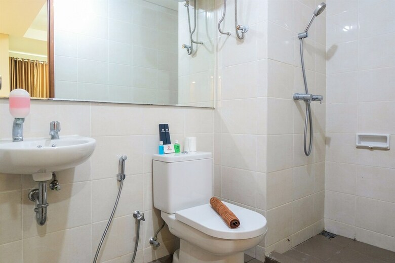 Spacious 2br Condominium Seaview Apartment