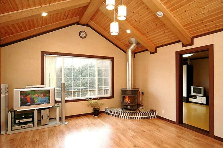 Starlight Hill Pension