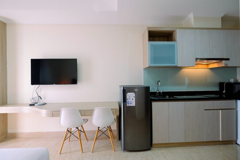 Simply Studio Menteng Park Apartment