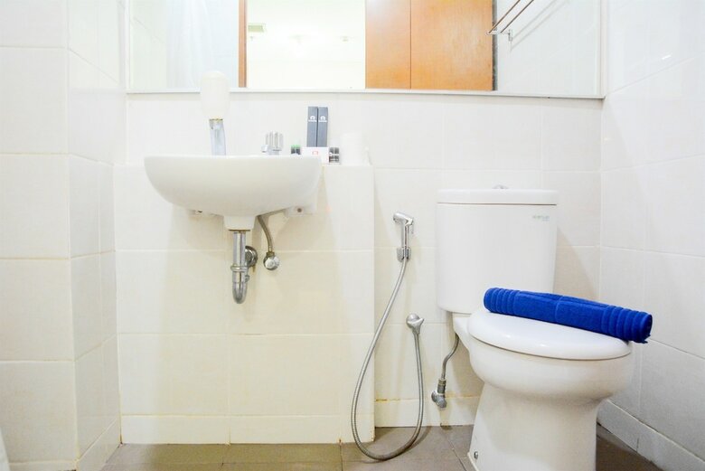 Simply Spacious 1br Apartment At Green Bay Pluit