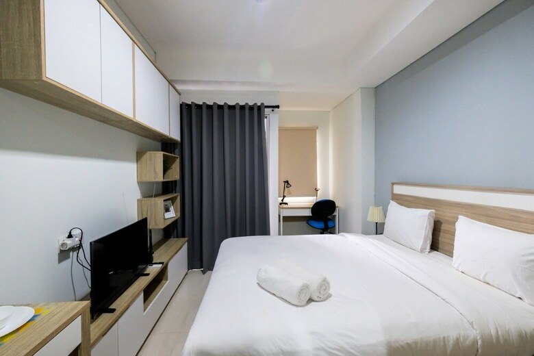 Spacious Studio Apartment At Springwood Residence