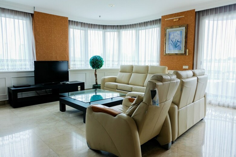 Spacious 2br Park Royale Apartment