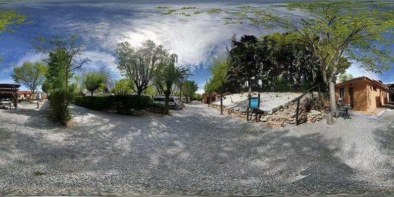 Camping & Bungalows Suspiro Del Moro