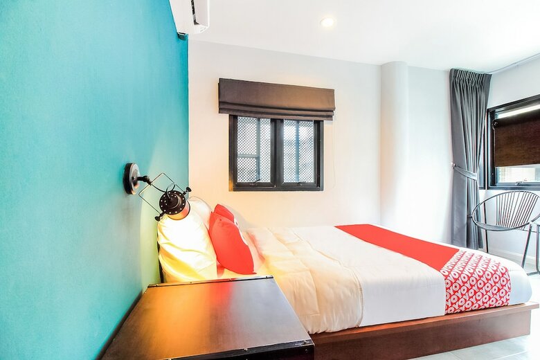 Hotel Oyo 312 Wire Bangkok Hostel Phrakanong