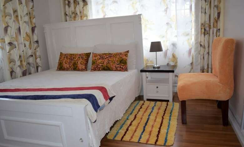 Hotel Serene Home