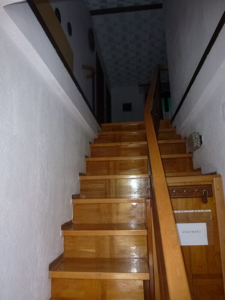 Barac Apartments