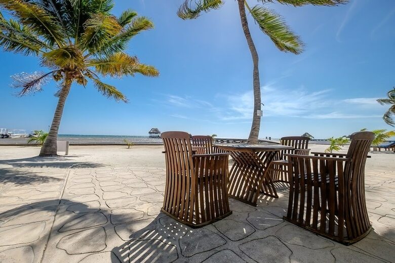 Sunset Beach Resort