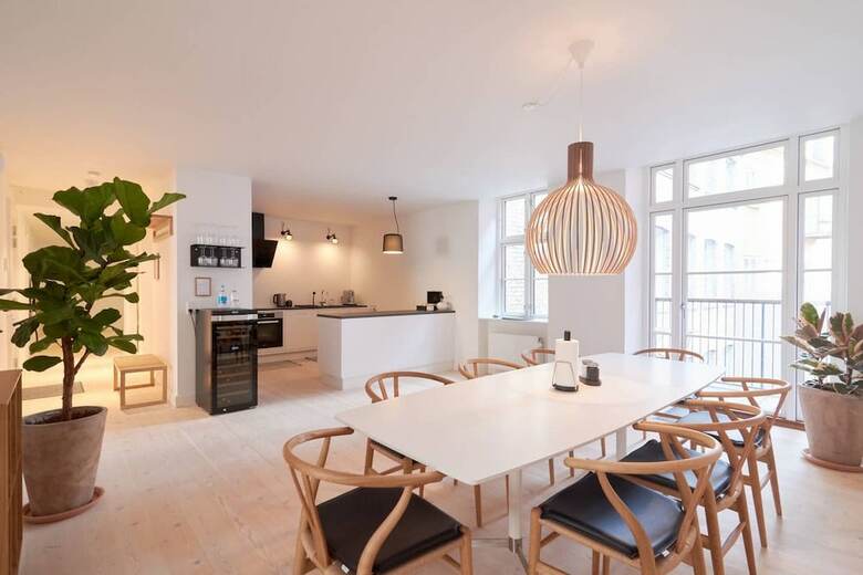 Apartamentos Dinesen Collection Luxury Condos By Kings Square