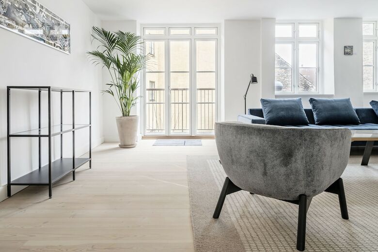 Apartamentos Dinesen Collection Luxury Condos By Kings Square