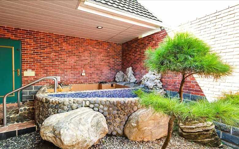Bed & Breakfast Ruisui Huang's Hotspring