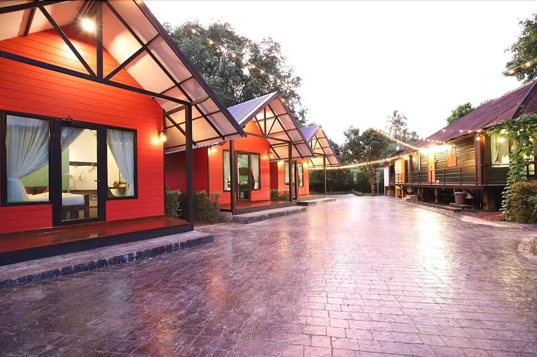 Hotel St Resort