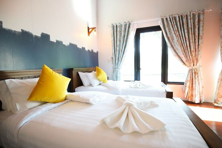 Hotel St Resort