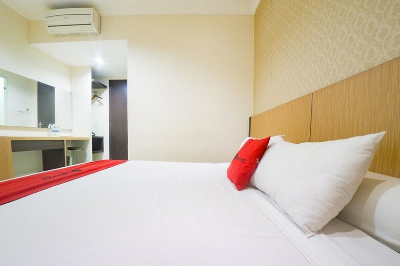 Hotel Reddoorz @ Boulevard Panakkukang Mas