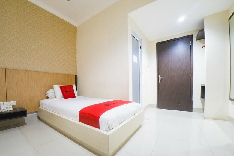 Hotel Reddoorz @ Boulevard Panakkukang Mas