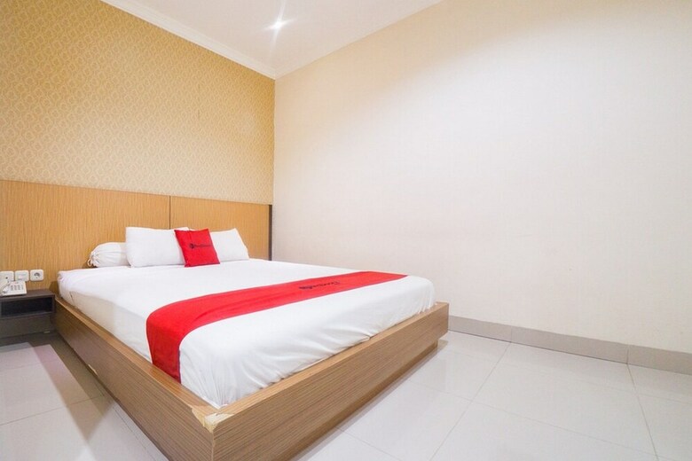 Hotel Reddoorz @ Boulevard Panakkukang Mas