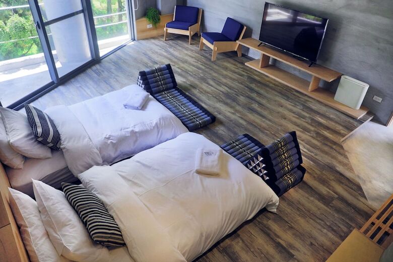 Bed & Breakfast Block House