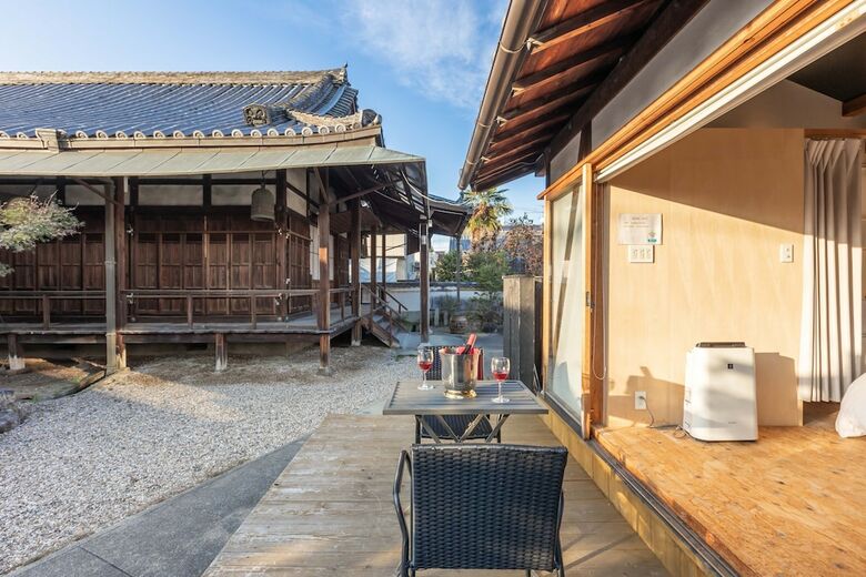The Temple - Houjuji -