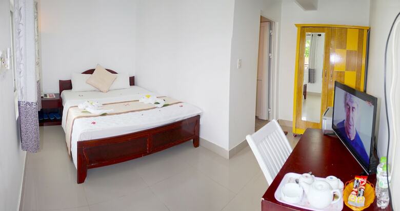 Hotel Manila Resort