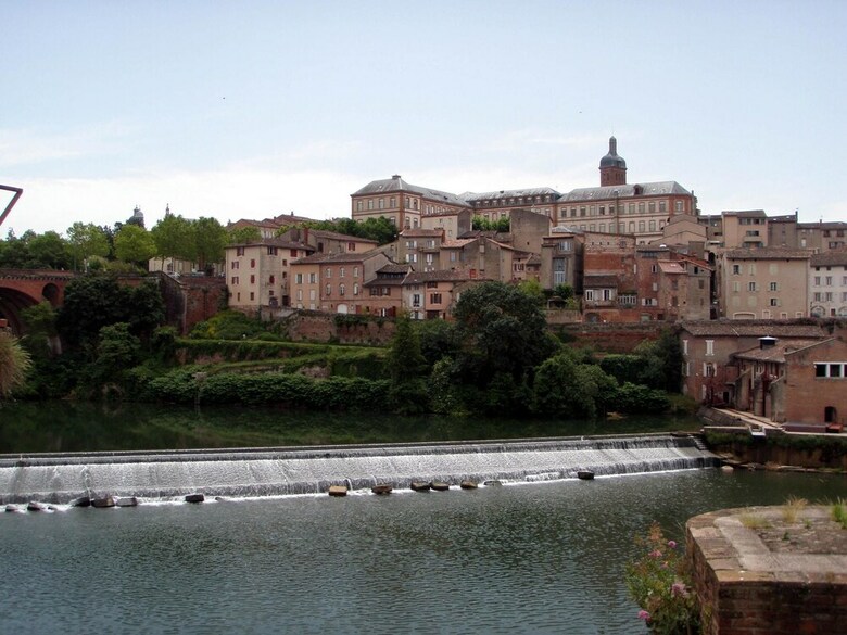 Apartment With One Bedroom In Albi, With Wifi