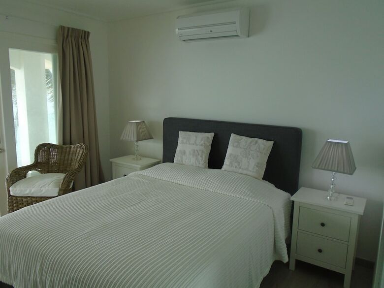 Apartamentos Vallonend Beach Front Villa