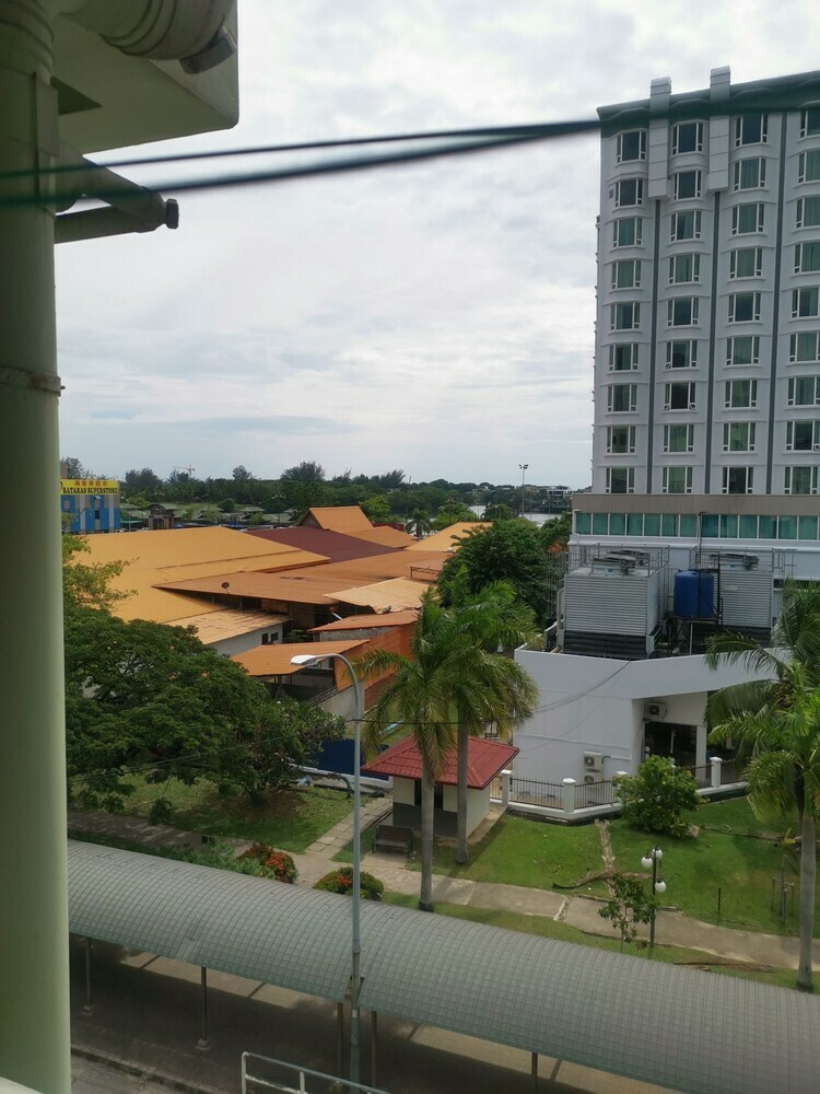 Apartamentos Tt Suites Kota Kinabalu City Centre