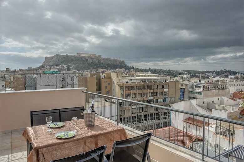 V&v Acropolis View Apartment