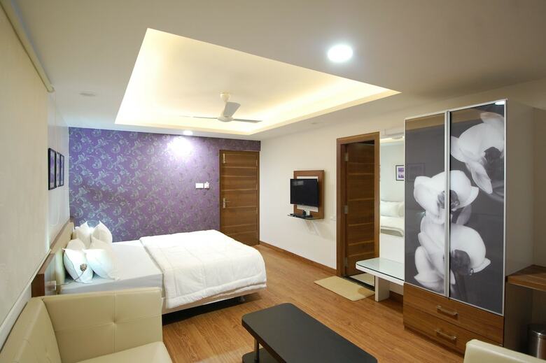 Hotel Ambassador