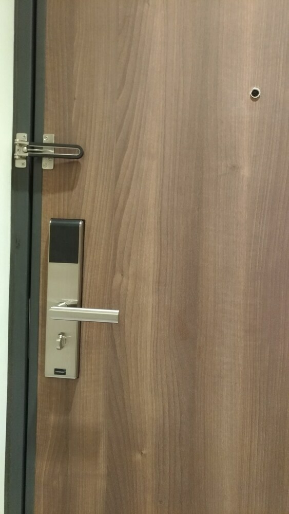 Hotel Shine Residence