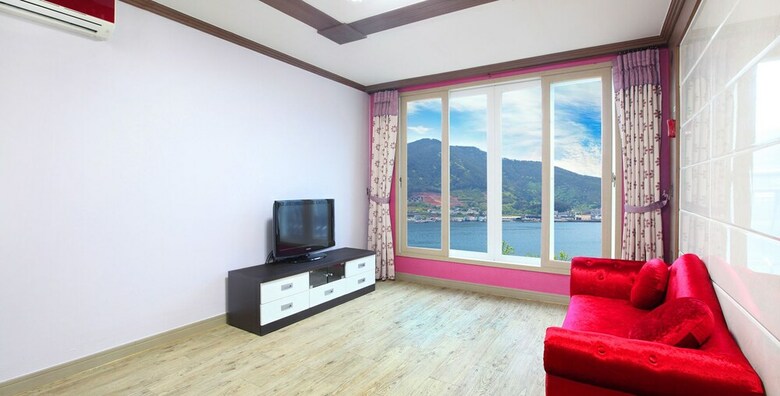Tongyeong Tower Pension