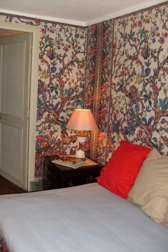 Bed & Breakfast Ch�teau De Serrigny