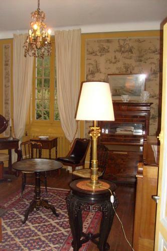 Bed & Breakfast Ch�teau De Serrigny