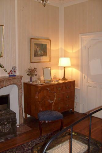 Bed & Breakfast Ch�teau De Serrigny