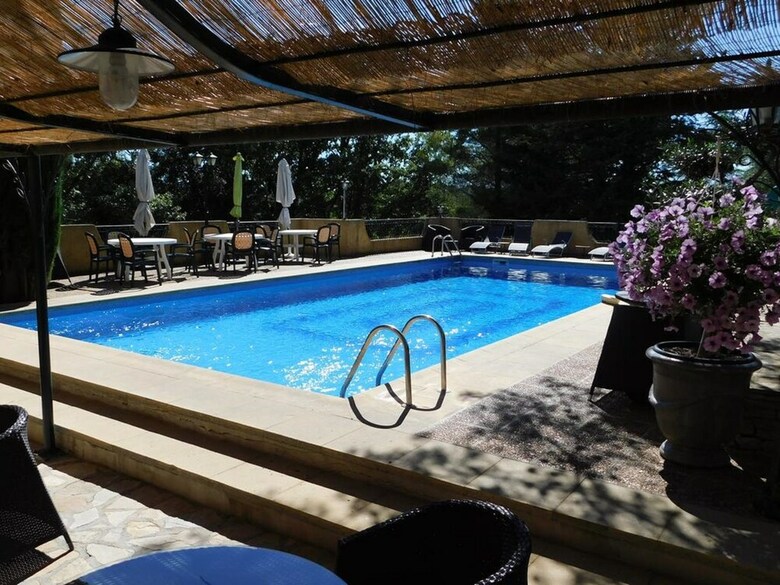 Hostal Le Rouge Gorge