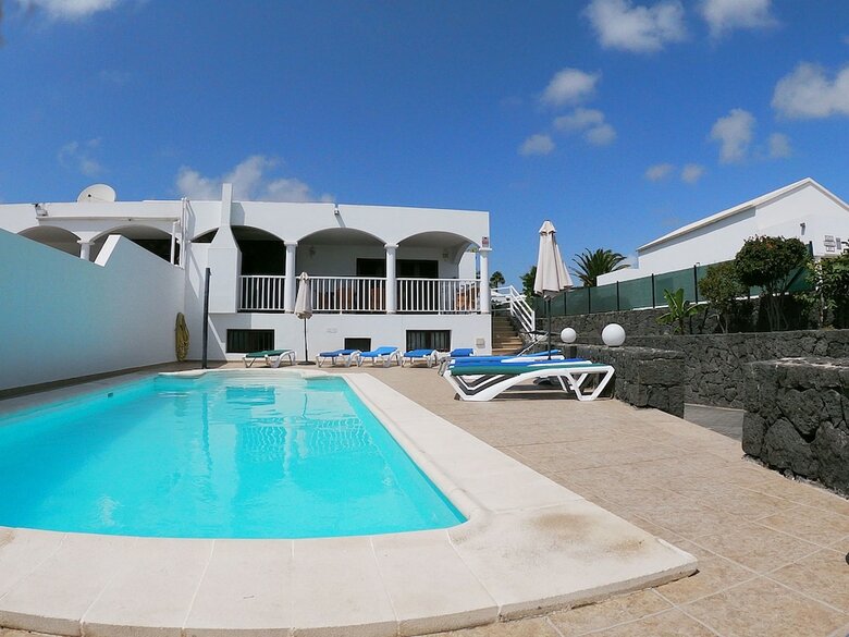 Apartamentos Villa Hydra