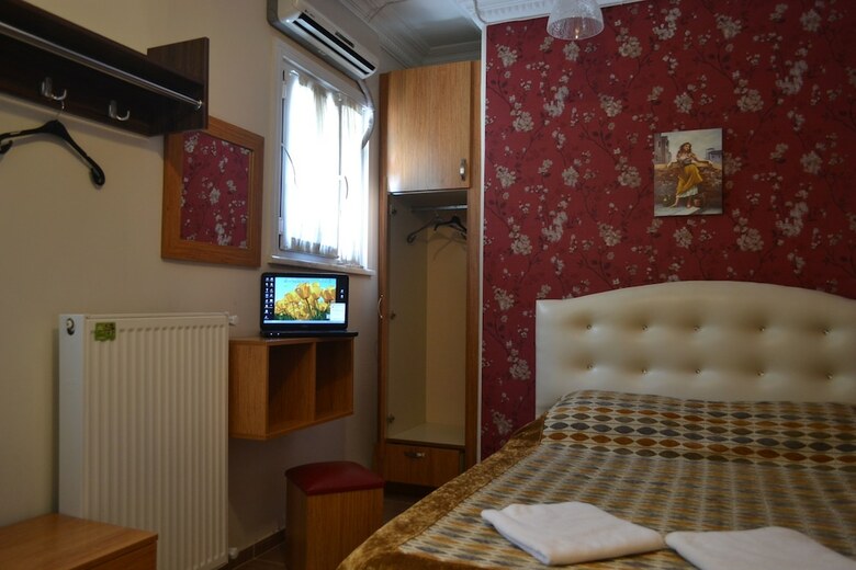 Hostal Second Home Hostel