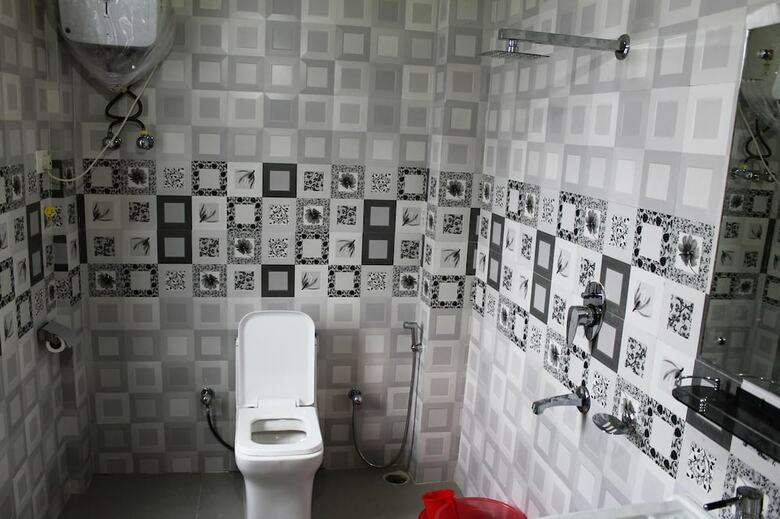 Hotel White Lotus
