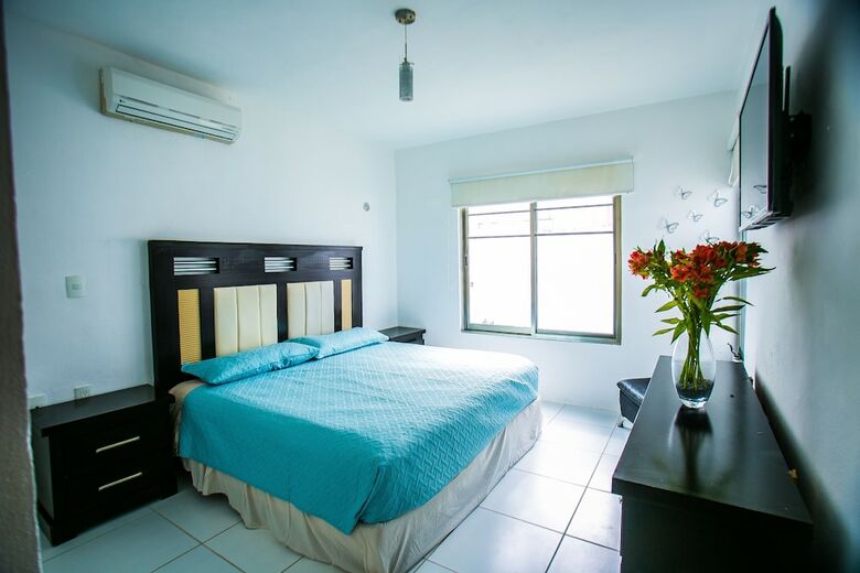 Casa Moderna Segura Residencial Hacienda
