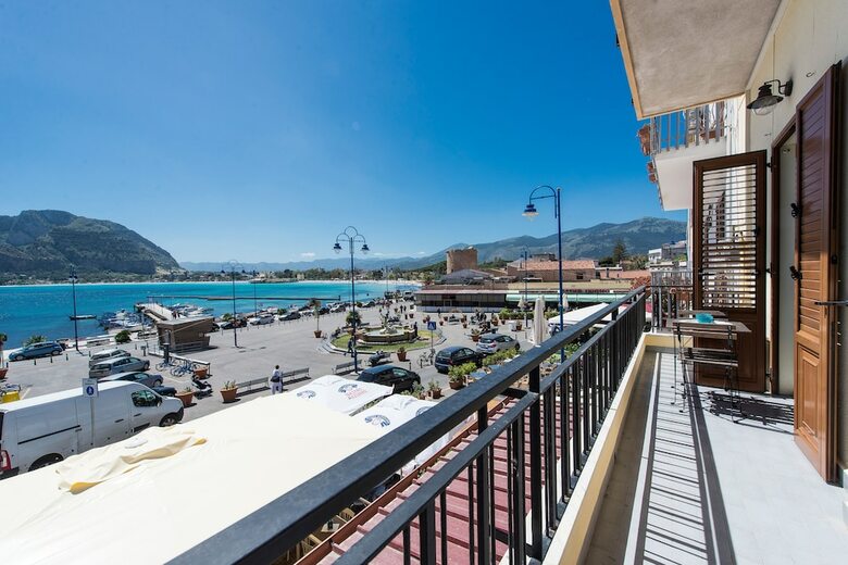 Apartamento Casetta Vista Mare In Piazza A Mondello