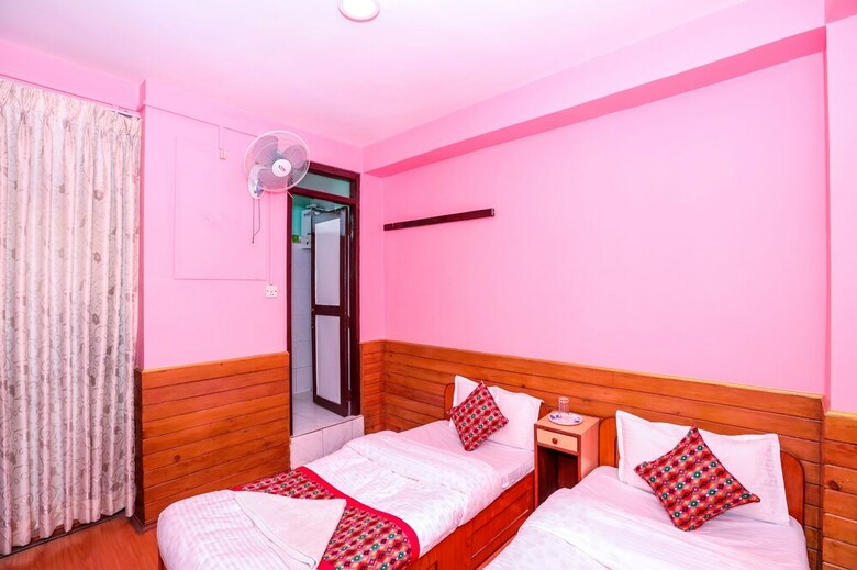 Hostal 4 Seasons Hostel