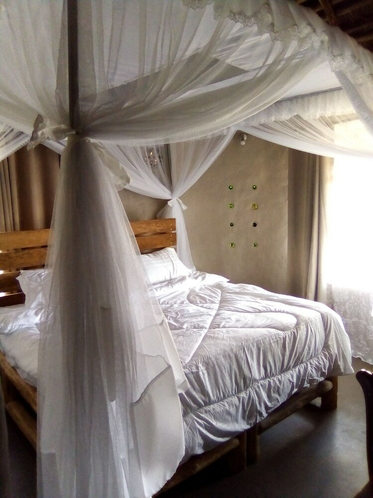 Kutoka Lodge