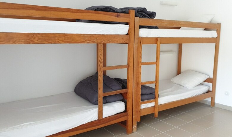Hostal Hostel Les Terrasses Du Roc