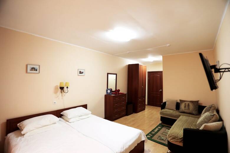 Hostal U Krasnogo Mosta - Hostel