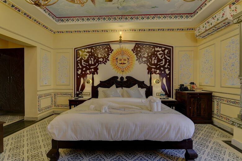 Hotel Janak Vilas
