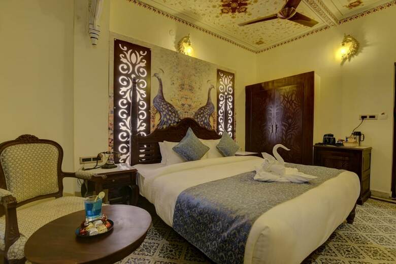 Hotel Janak Vilas