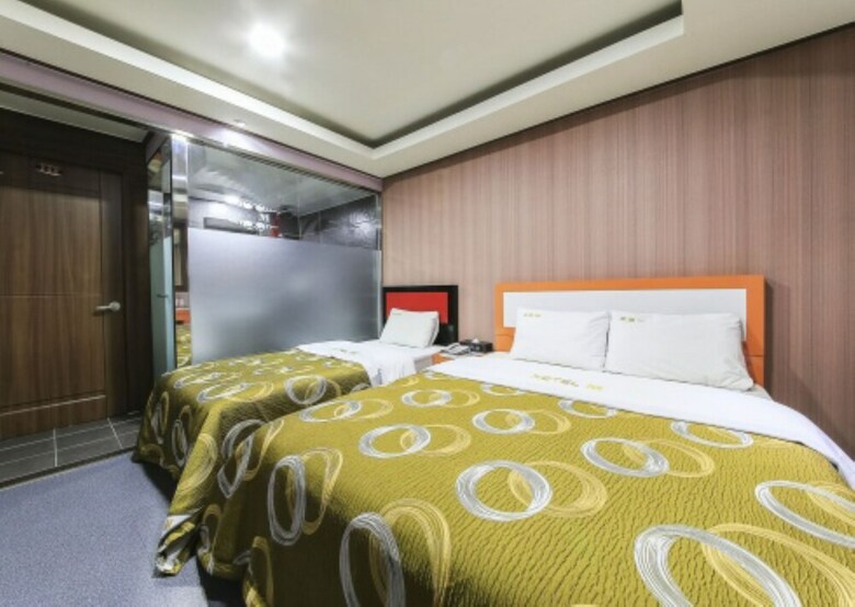 M Hotel