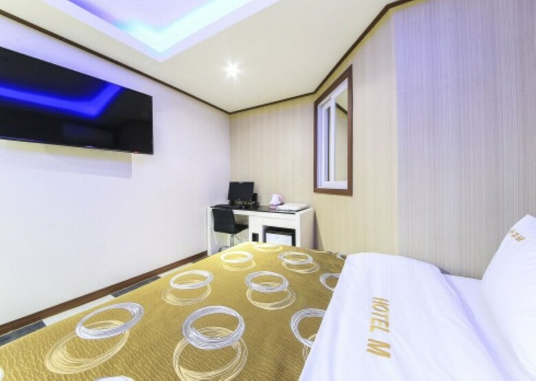M Hotel